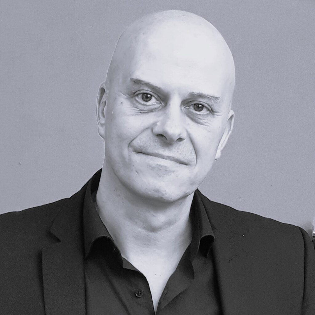 Daniel Tubau